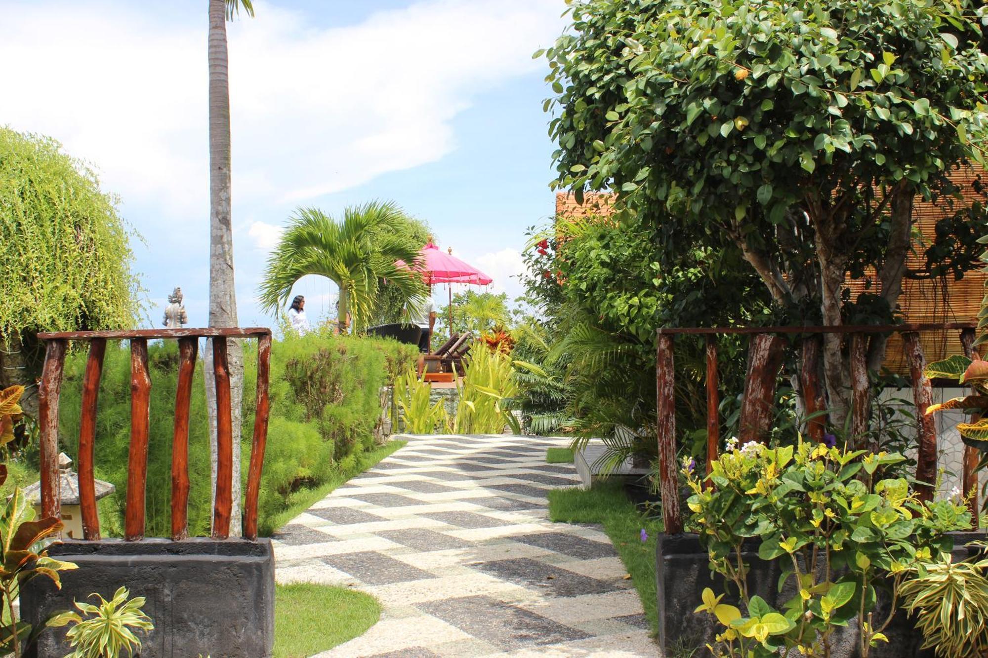 Reynten Hill Batununggul Exterior foto